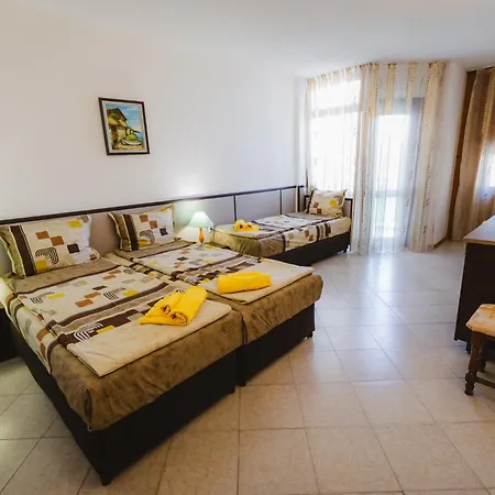 Stefanov 1 Hotell
